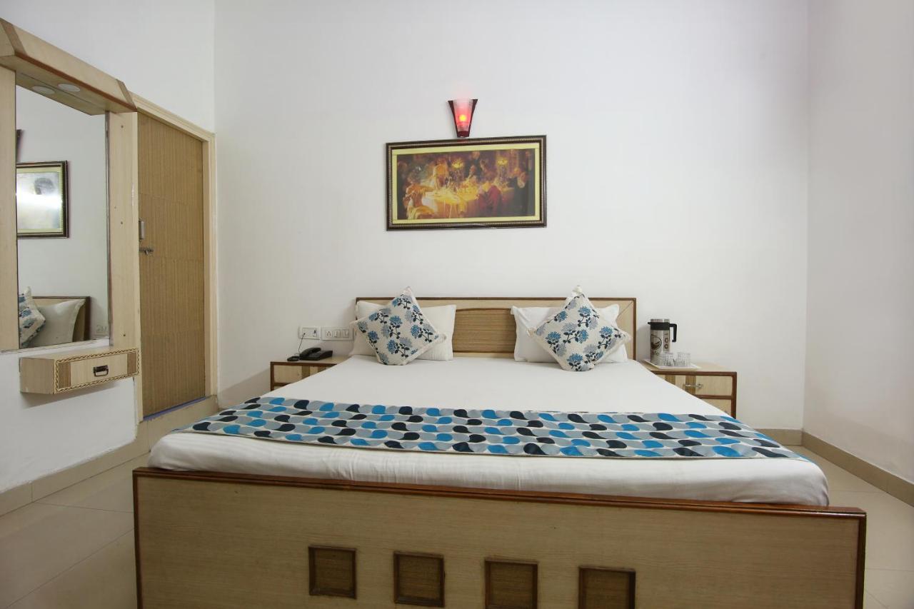 Riya Palace Agra  Exteriör bild